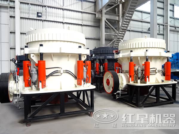 效率高環(huán)保圓錐破碎機(jī)