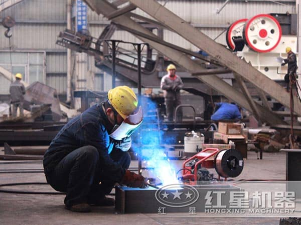 設備生產(chǎn)車間